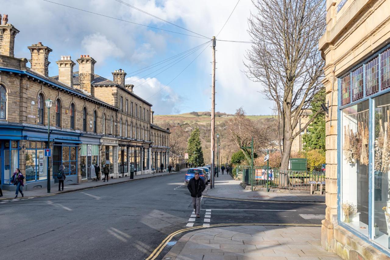 Riverside Balcony Apartment With Parking Just Minutes To Saltaire Shipley (West Yorkshire) Exterior foto